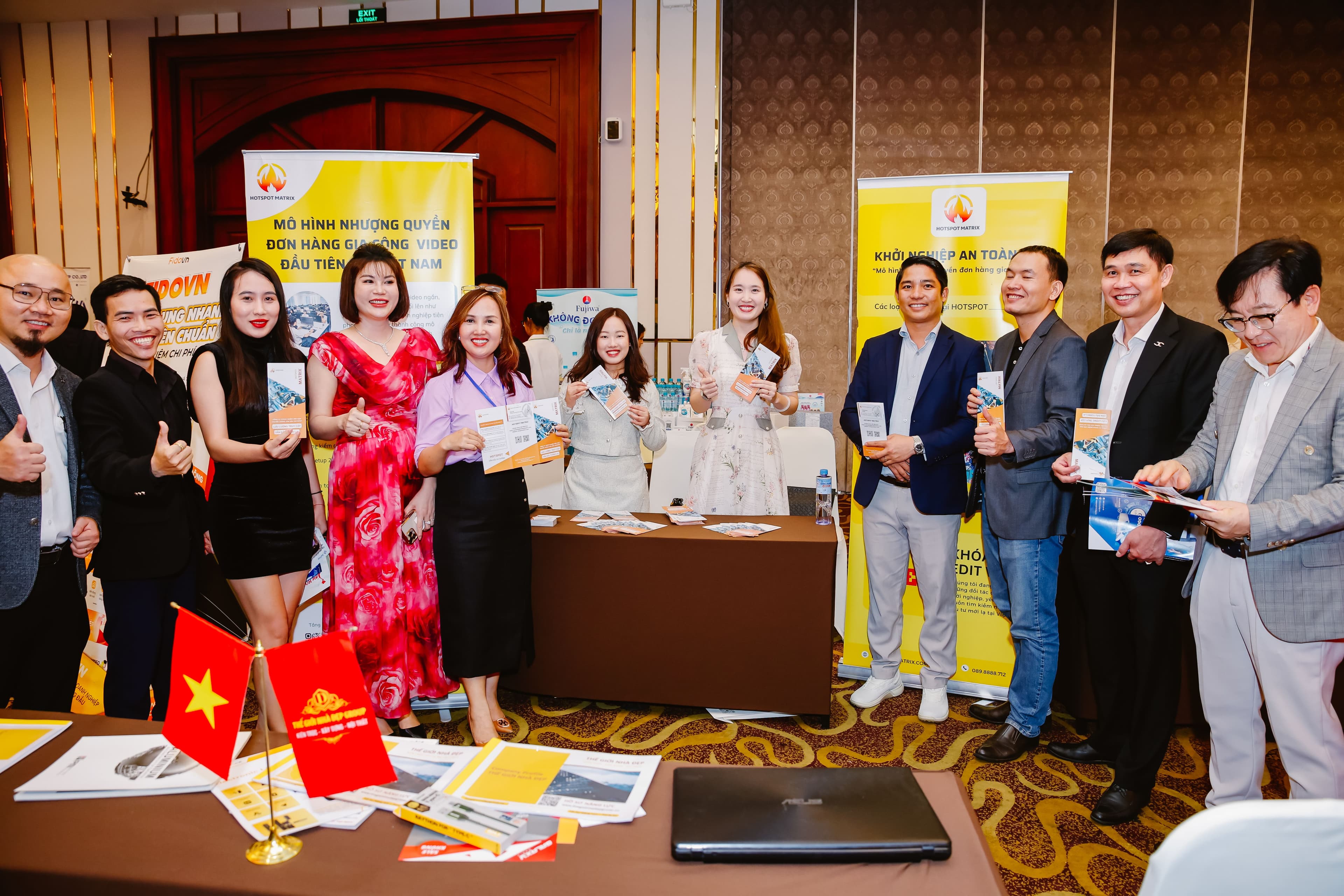 Công ty Hotspot cùng với các đơn vị tổ chức và khách mời