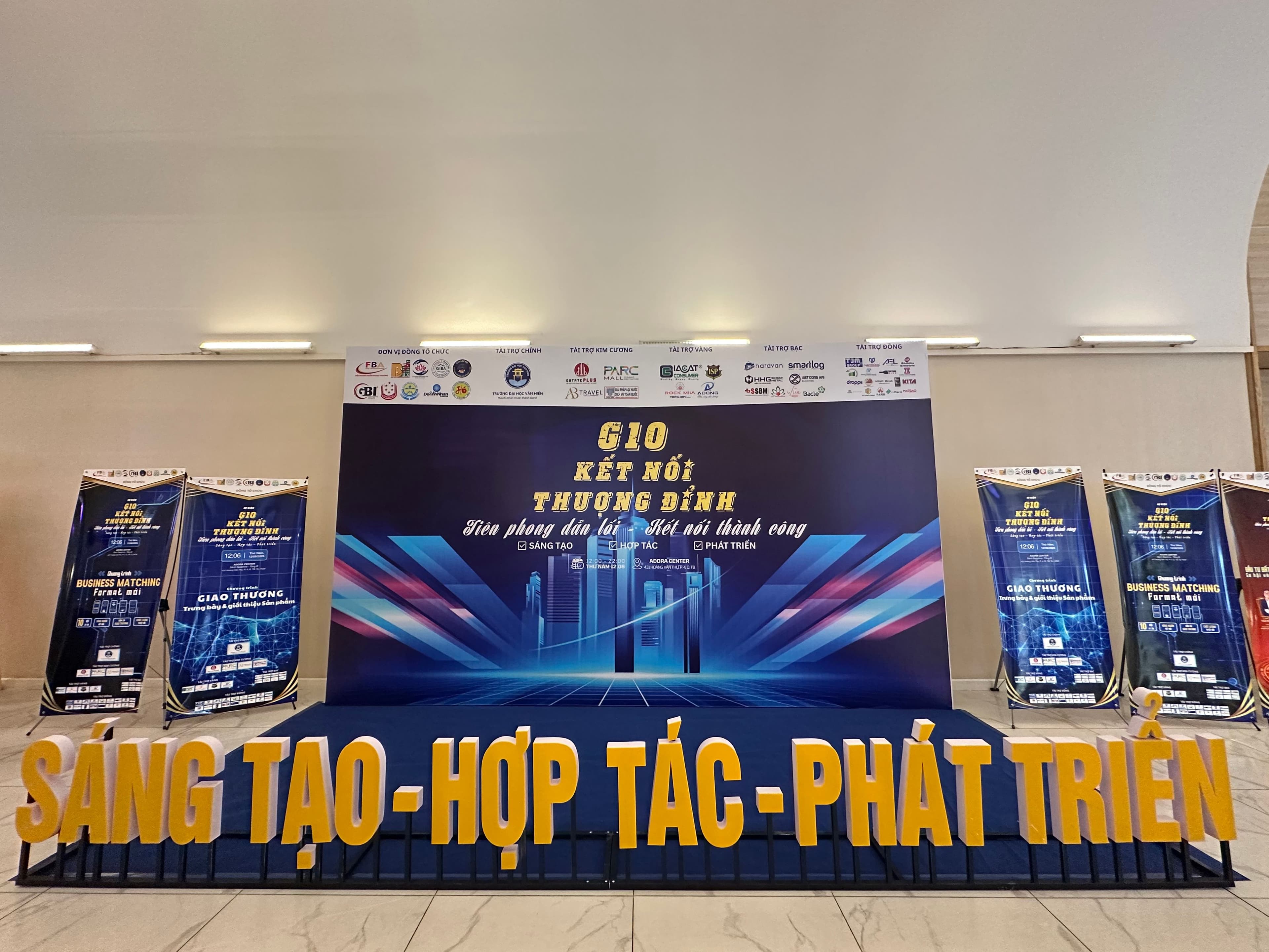 Sự kiện G10 Kết nối thượng đỉnh