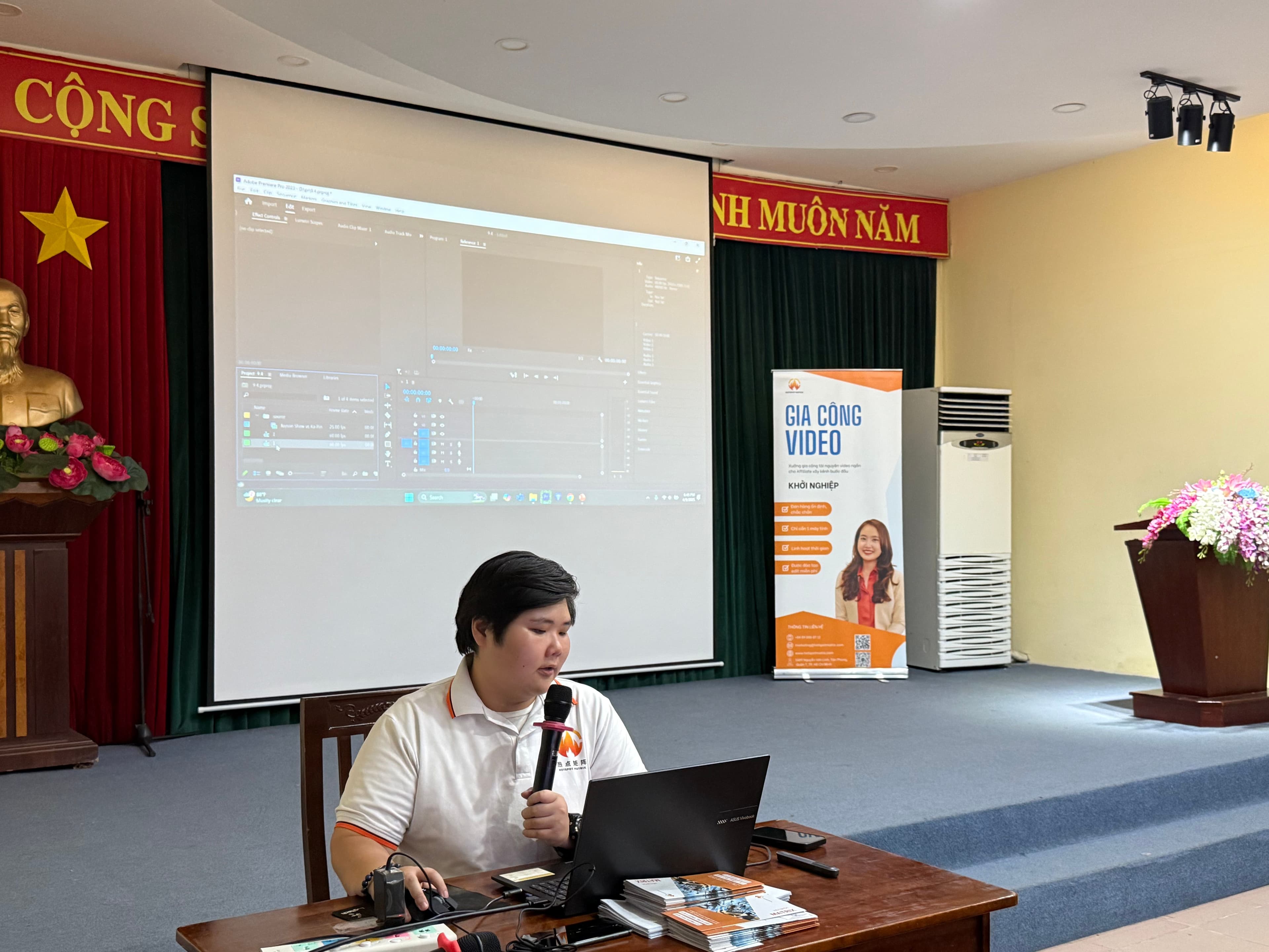 Leader team editor chia sẻ thủ thuật giúp làm video nhanh và chuyên nghiệp tại trường đại học lao động - xã hội